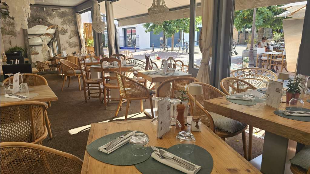 Restaurant traditionnel avec logement - Camargue