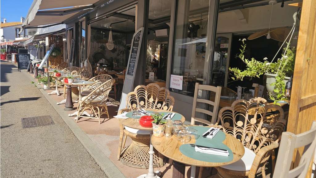 Restaurant traditionnel avec logement - Camargue