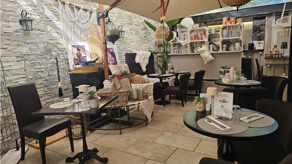 Restaurant traditionnel avec logement - Camargue