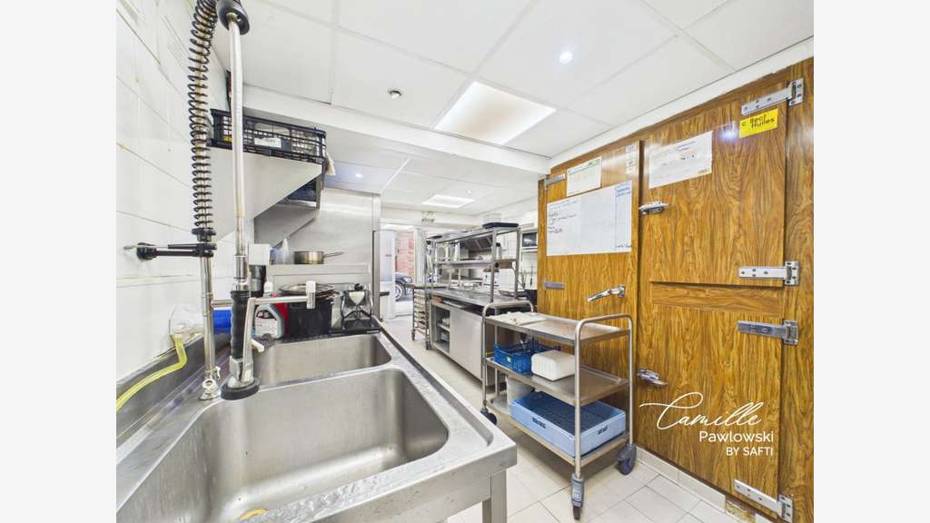 AV Restaurant prêt à écrire 1 nouvelle histoire 31