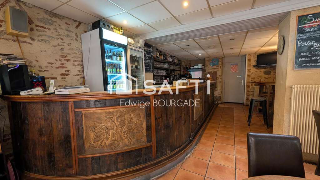 AV restaurant renommé centre ville piéton Cahors