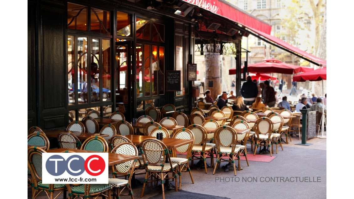 AV restaurant terrasse empl prestigieux Cannes