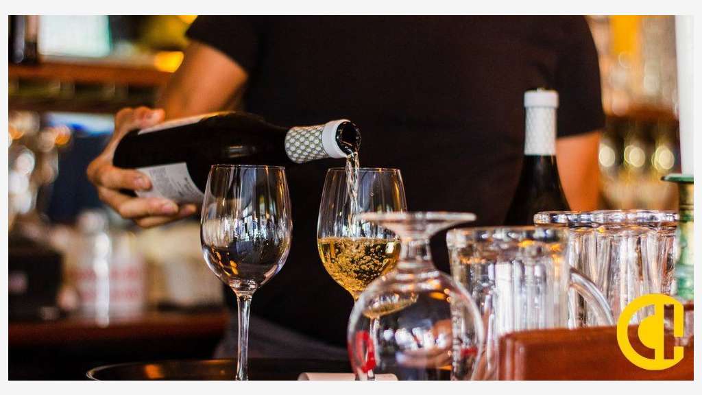 A vendre restaurant au centre de St Genis Laval