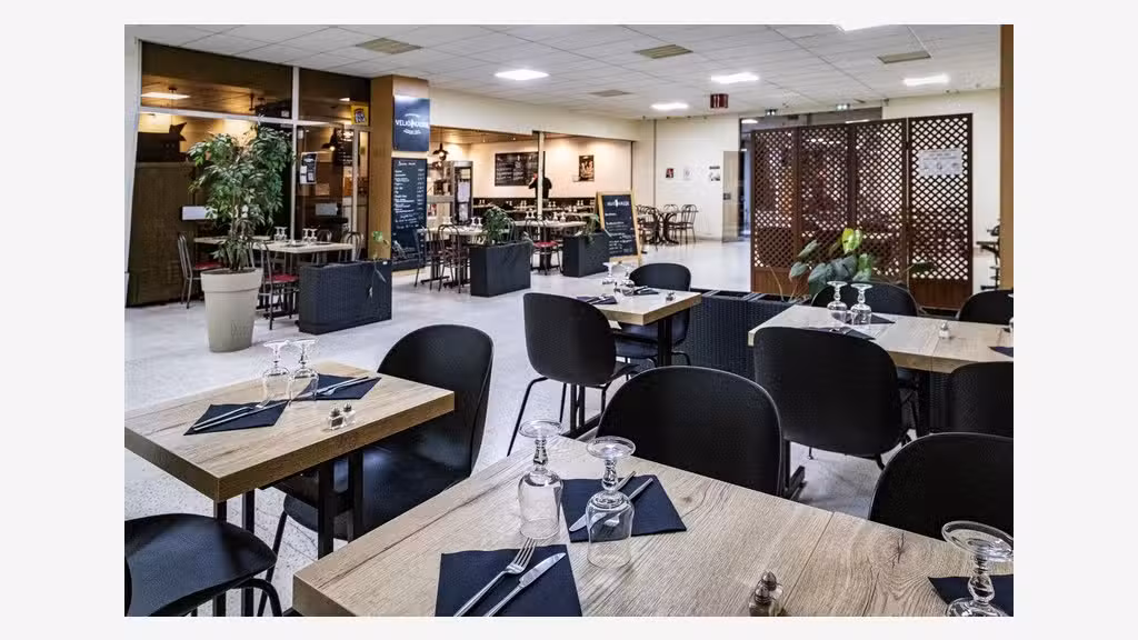 Restaurant avec terrasse à vendre à Cergy