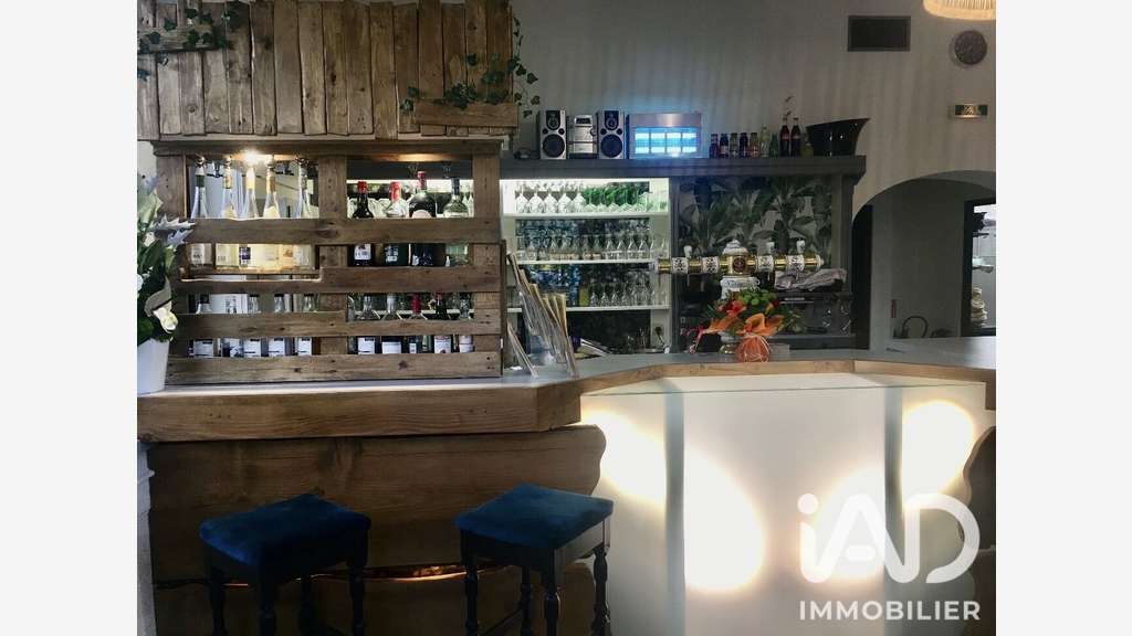 Vente restaurant bar de 150m² à Châtel St Germain