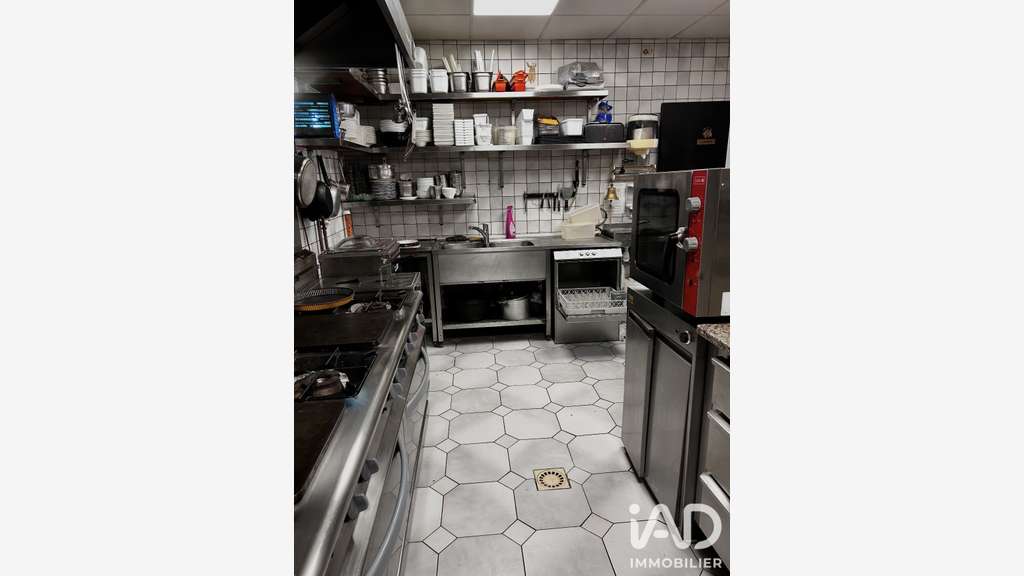 Vente restaurant bar de 150m² à Châtel St Germain