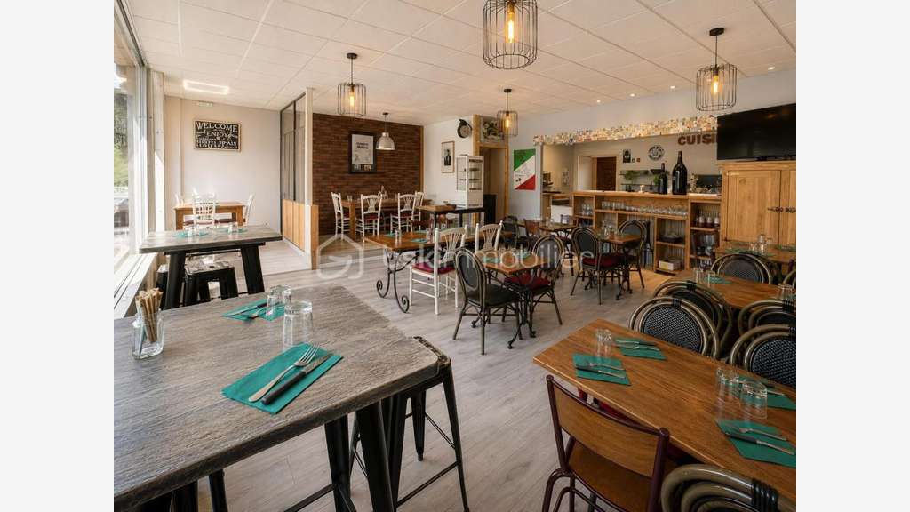 À vendre pizzeria excellente visibilité à Chavanod