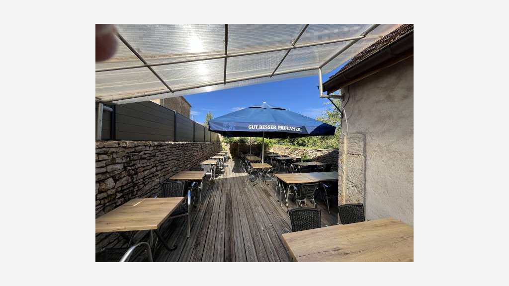 Vente restaurant reconnu en cité viticole dept 21