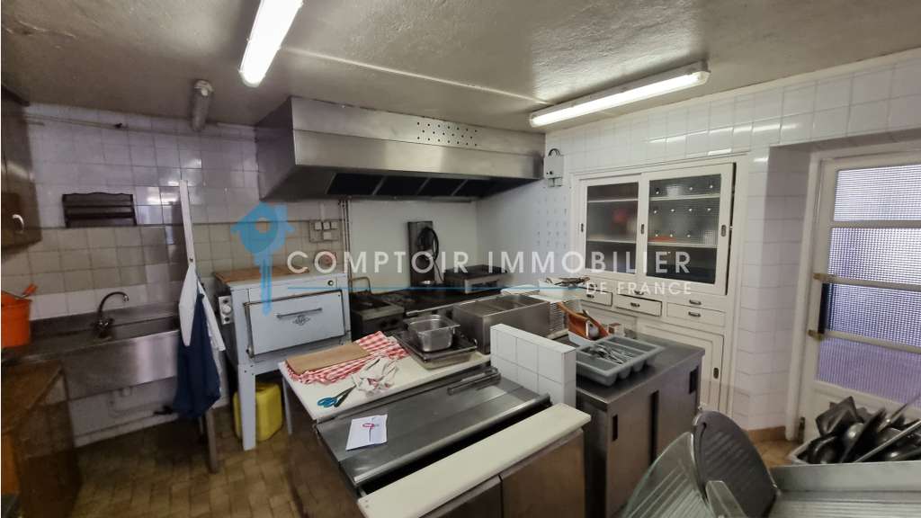 A vendre FDC bar restaurant à Coucouron en Ardèche