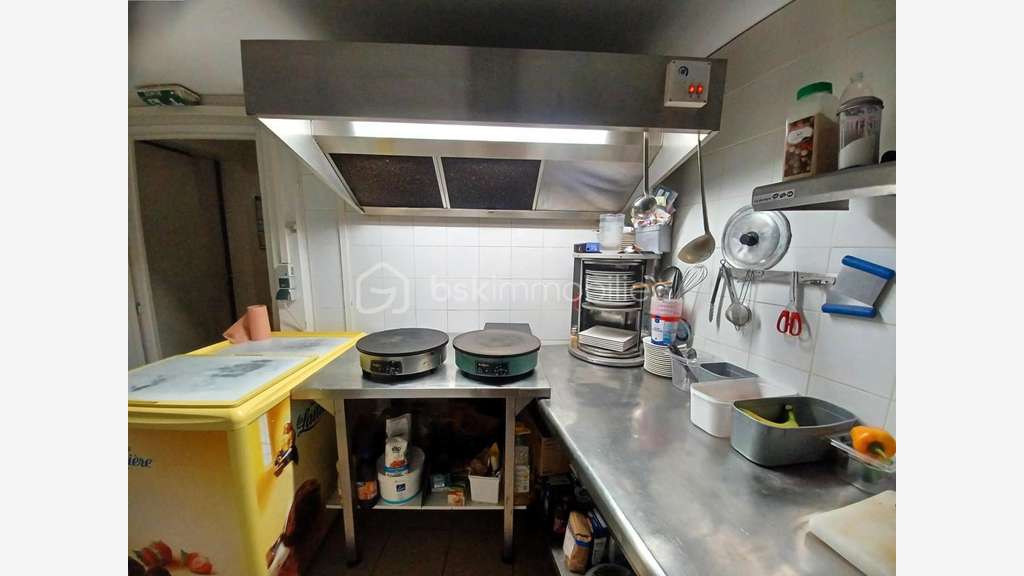 Vente restaurant à Coulommiers rue piétonne