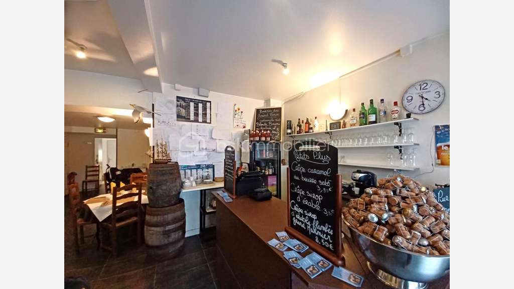Vente restaurant à Coulommiers rue piétonne