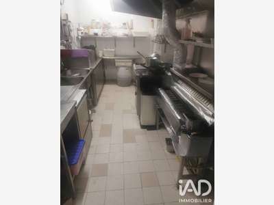 Cède restaurant + logement à Courbevoie la Défense
