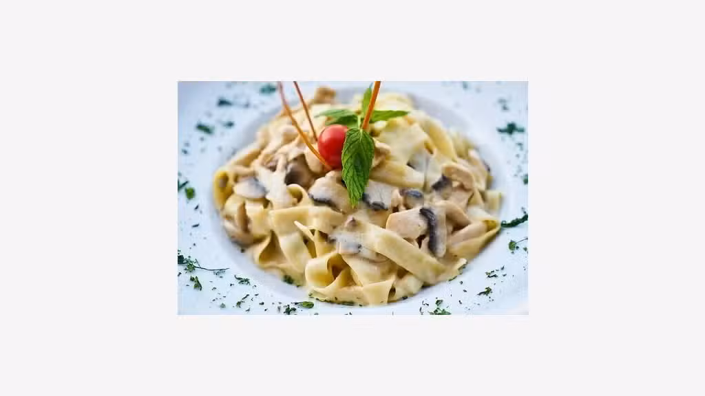 AV restaurant dans zone commerciale Marseille