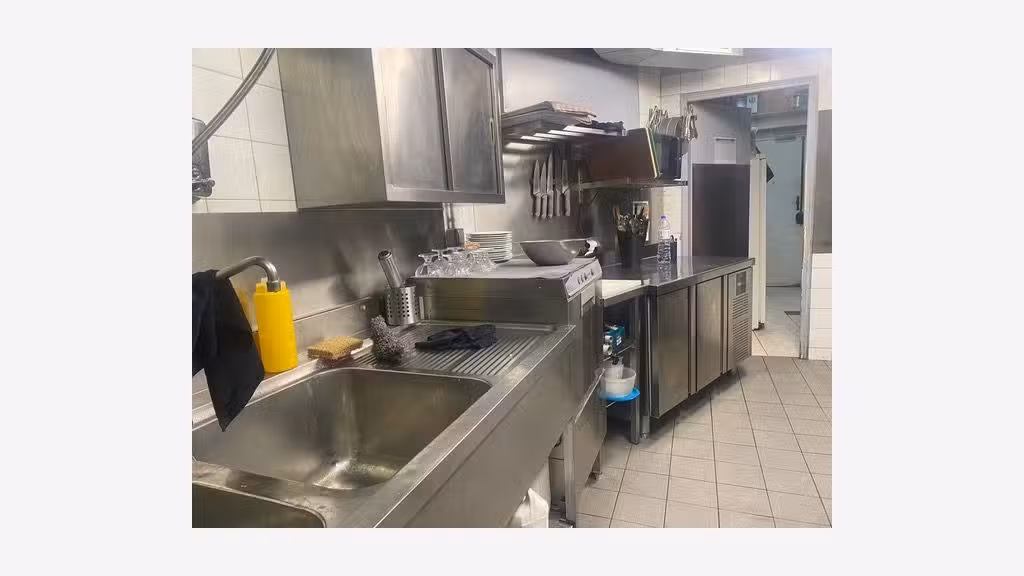 A vendre restaurant de 76.5m² à Lagny empl N°1