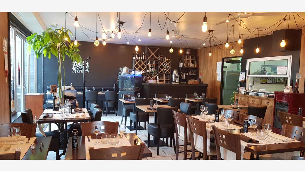 AV très beau restaurant traiteur à Digne Les Bains