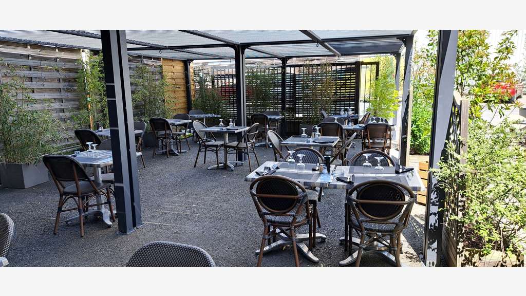 AV très beau restaurant traiteur à Digne Les Bains