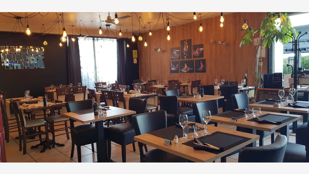 AV très beau restaurant traiteur à Digne Les Bains
