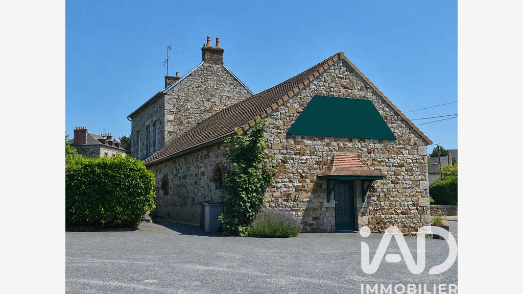 Vente charmant restaurant au centre de Domfront
