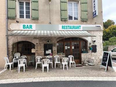 A vendre fonds et murs bar restaurant en Dordogne