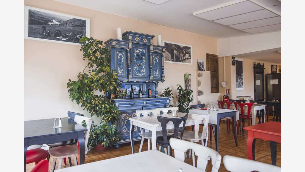 Cède bar restaurant licence IV en Drôme provençale