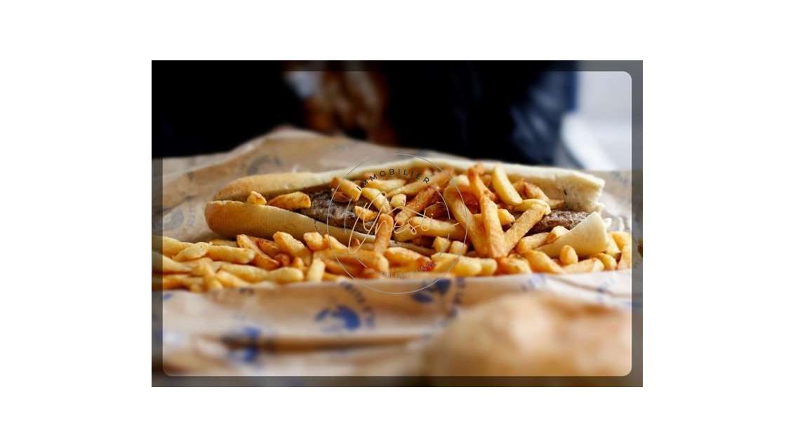 Vente friterie avec équipement complet à Dunkerque