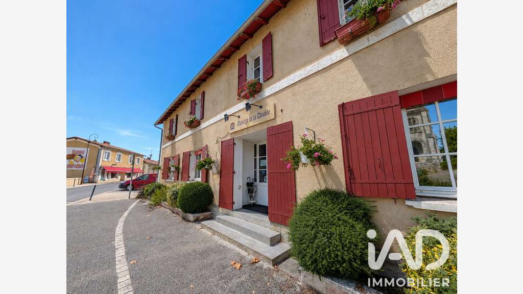 Vente restaurant auberge clé en main à Echourgnac