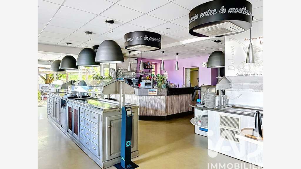 Vente restaurant hôtel à Feurs secteur dynamique