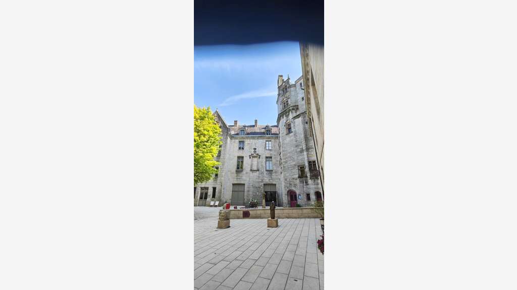 Vente crêperie en hyper centre ville de Quimper