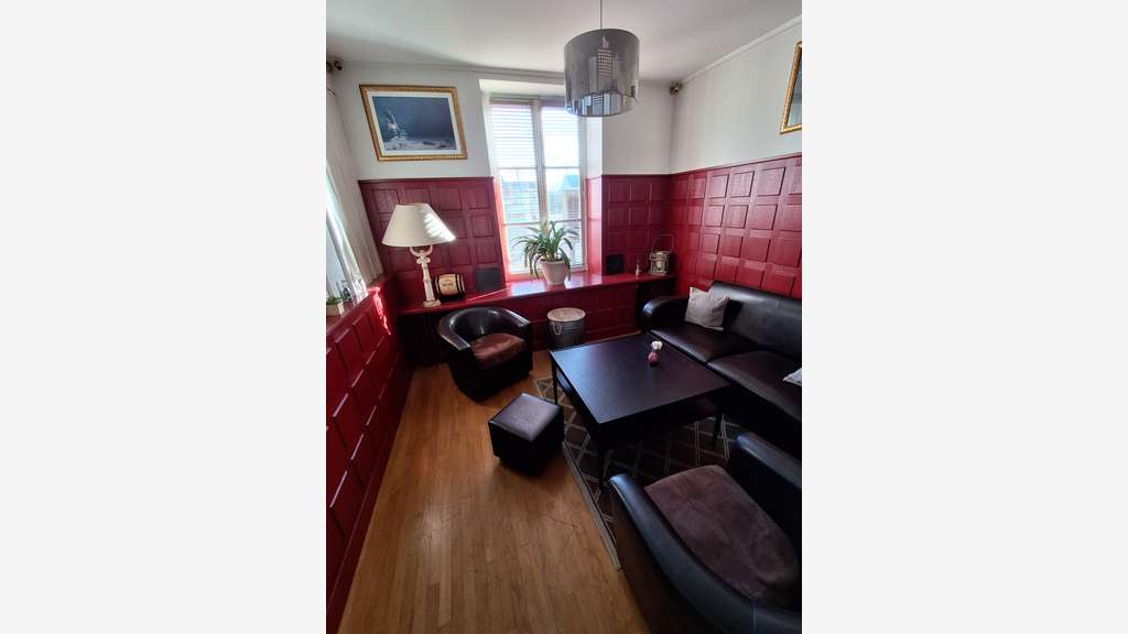 AV restaurant bar 3 salles terrasse et logt Flers