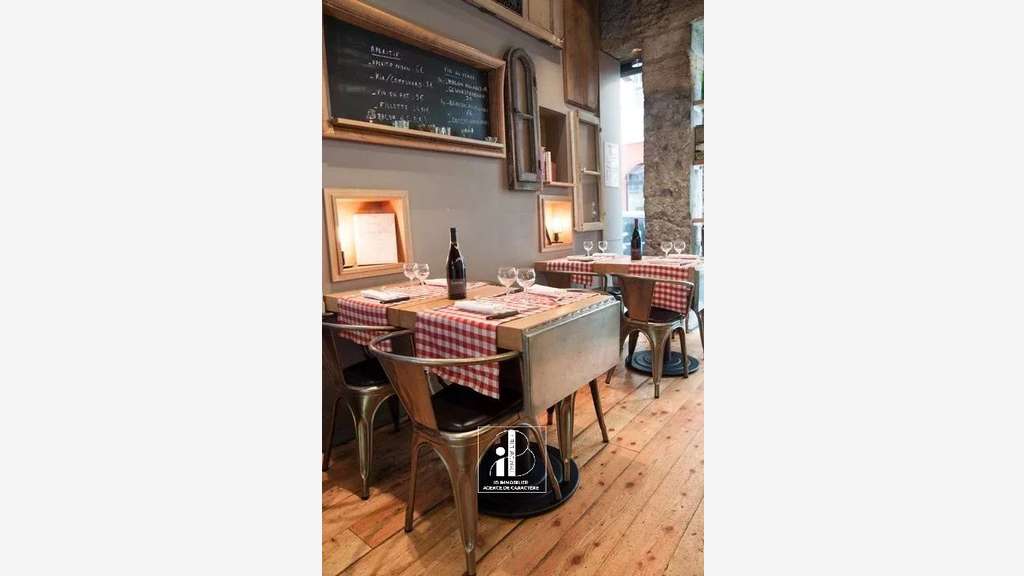 Vente restaurant emplacement N°1 à Fontainebleau