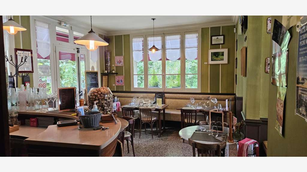Vente superbe FDC restaurant reconnu Sud 77