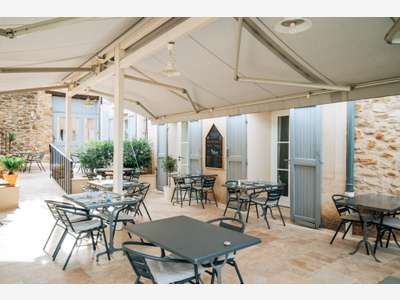 Vente hôtel restaurant licence 3 prox Forcalquier
