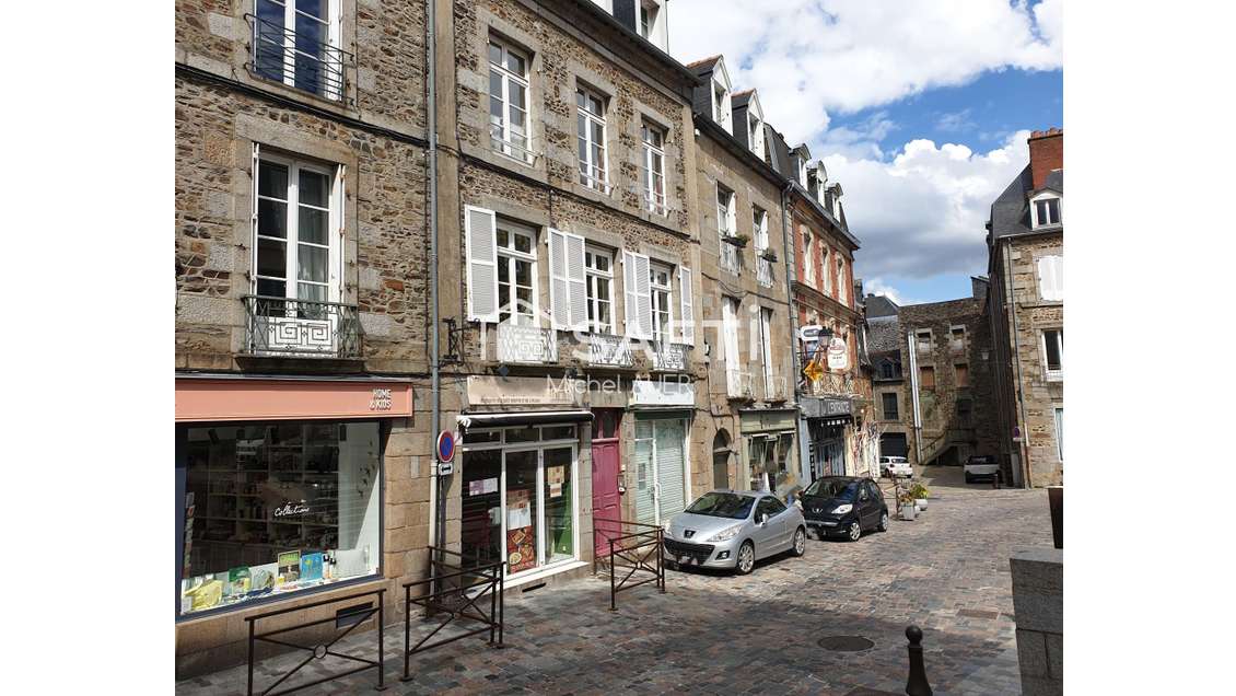 Crêperie bar à vendre place du théâtre à Fougères