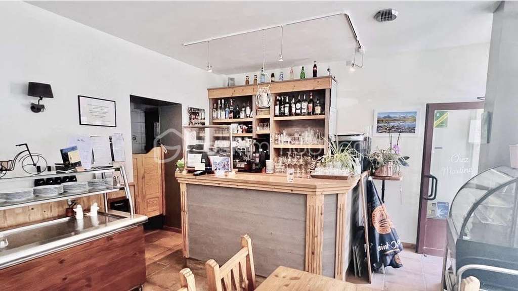 AV restaurant excellente notoriété à Fourneaux
