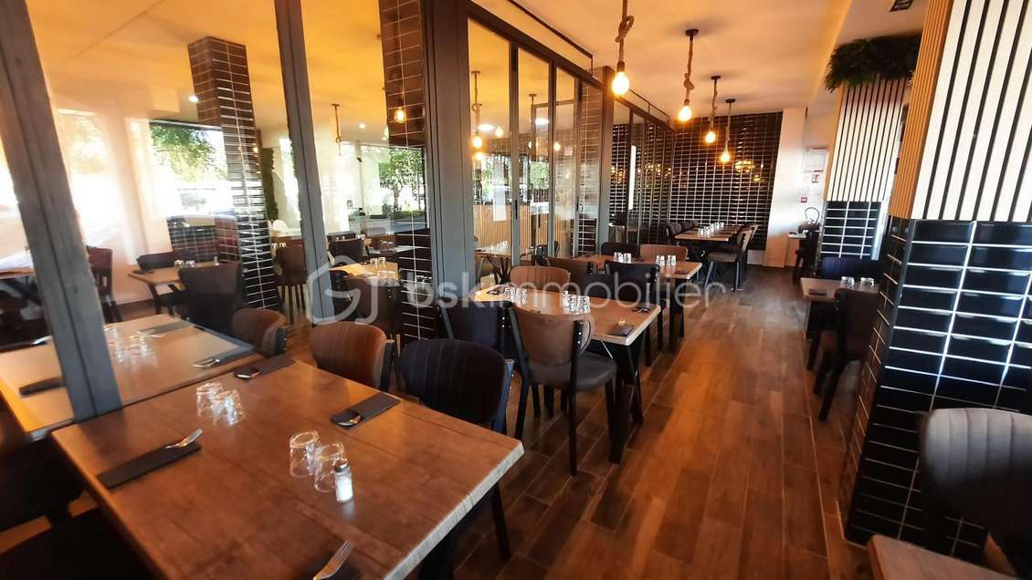Vente restaurant bar brasserie 95m² à Franconville