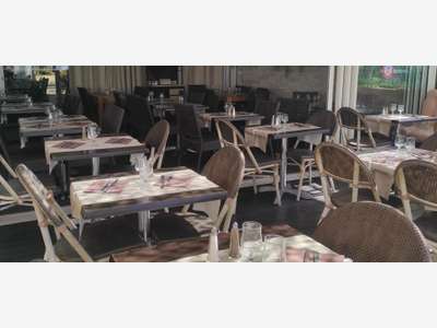 AV fonds de commerce restaurant de 150m² à Fréjus