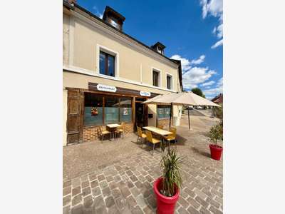 Restaurant équipé avec terrasse –Belle opportunité