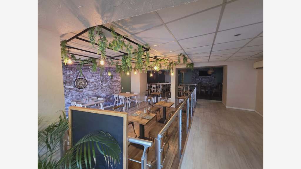 Vente FDC pizzeria restauration au centre de Gap