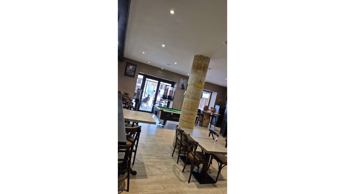 Vente bar Licence IV & resto dans le Gard🍷🍽️