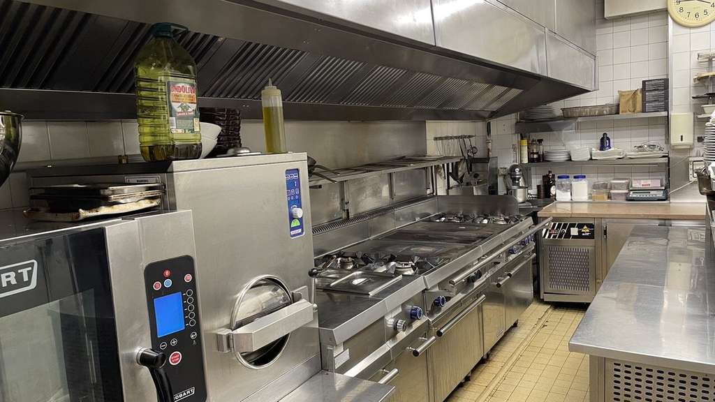 Vente restaurant gastronomique 150m² Paris 75008