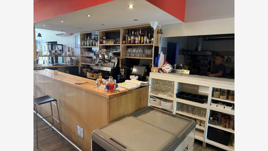 Vente restaurant pizzeria clé en main dans le Gers