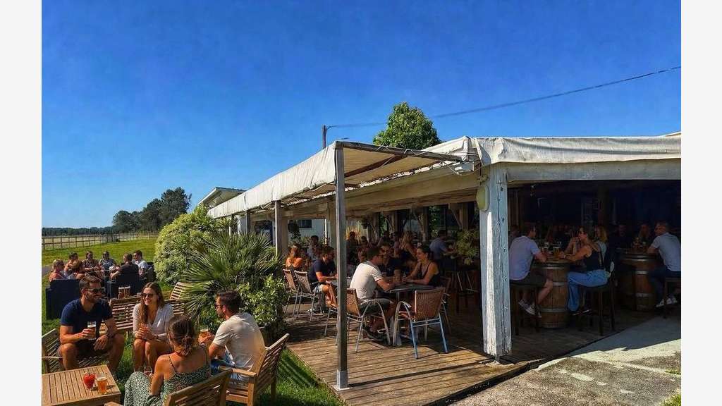 A vendre bar restaurant proche Bordeaux
