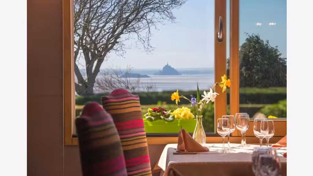 AV restaurant licence IV vue sur la baie Manche