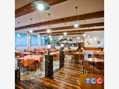 AV FDC restaurant ambiance village proche Grenoble