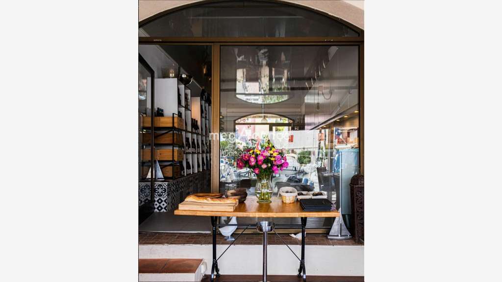 Vente FDC restaurant forte visibilité Port Grimaud
