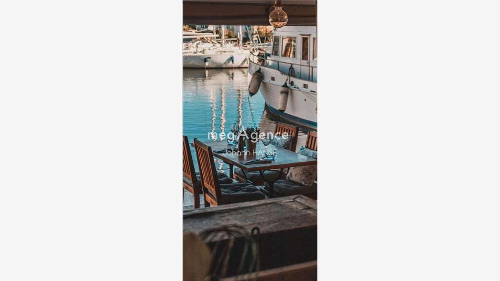 Vente FDC restaurant forte visibilité Port Grimaud
