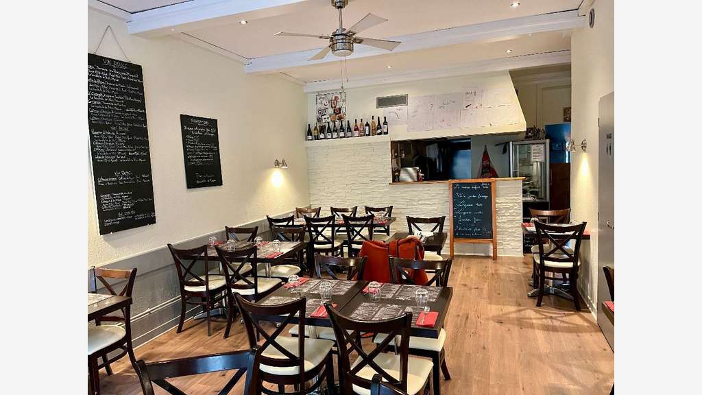 Vente restaurant pizzeria feu de bois en Ardèche