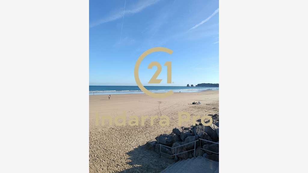 A vendre restaurant en front de mer à Hendaye