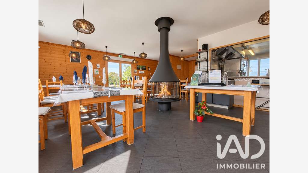 Vente crêperie restaurant à Huillé Lézigné