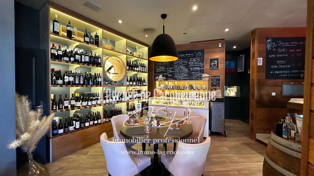 A vendre fonds restaurant cave à vins à Hyères